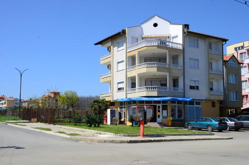 Kirovi House - Guest Rooms Tsarévo Extérieur photo